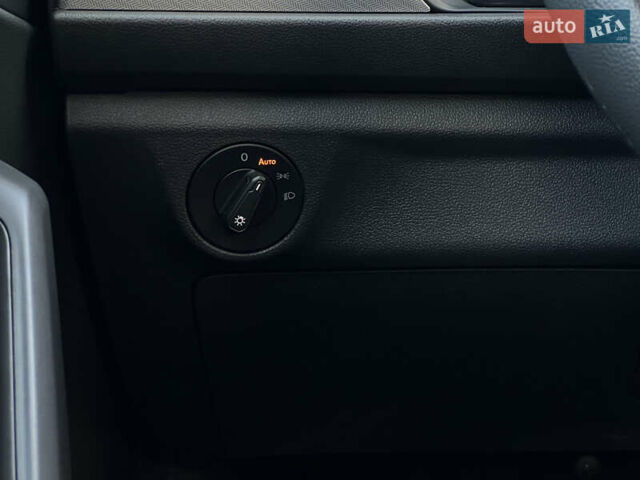 Білий Фольксваген Джетта, об'ємом двигуна 1.4 л та пробігом 70 тис. км за 15500 $, фото 51 на Automoto.ua