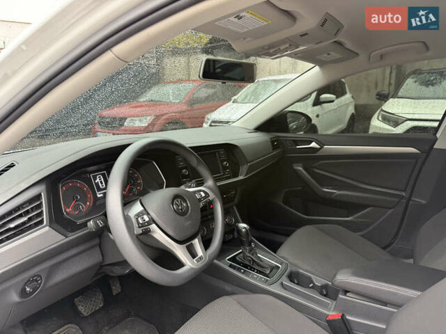 Белый Фольксваген Джетта, объемом двигателя 1.4 л и пробегом 98 тыс. км за 13000 $, фото 8 на Automoto.ua