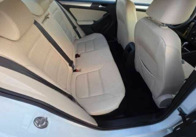 Белый Фольксваген Джетта, объемом двигателя 1.4 л и пробегом 88 тыс. км за 7900 $, фото 11 на Automoto.ua