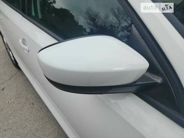 Белый Фольксваген Джетта, объемом двигателя 1.4 л и пробегом 105 тыс. км за 3000 $, фото 10 на Automoto.ua