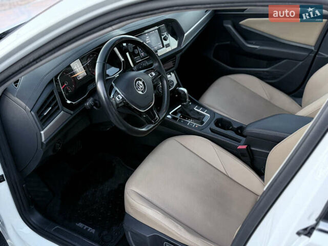 Белый Фольксваген Джетта, объемом двигателя 1.4 л и пробегом 122 тыс. км за 13900 $, фото 23 на Automoto.ua