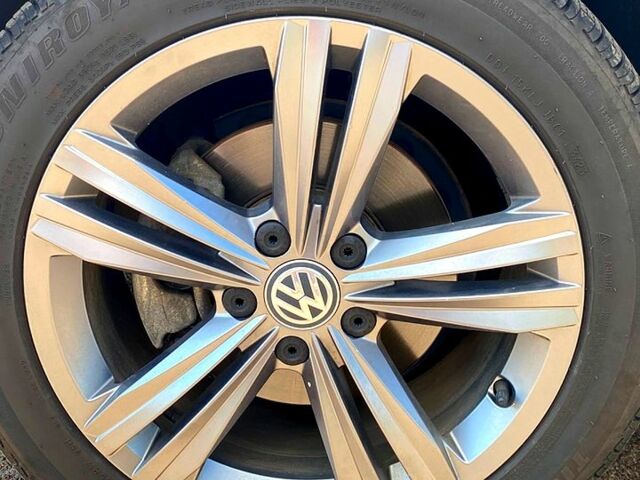 Белый Фольксваген Джетта, объемом двигателя 1.4 л и пробегом 183 тыс. км за 15700 $, фото 9 на Automoto.ua