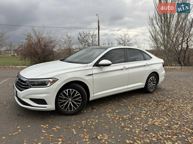 Белый Фольксваген Джетта, объемом двигателя 1.4 л и пробегом 87 тыс. км за 15999 $, фото 6 на Automoto.ua