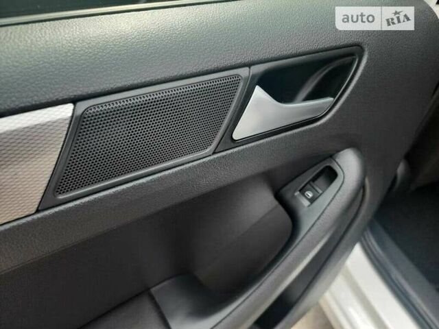 Белый Фольксваген Джетта, объемом двигателя 1.4 л и пробегом 105 тыс. км за 3000 $, фото 37 на Automoto.ua