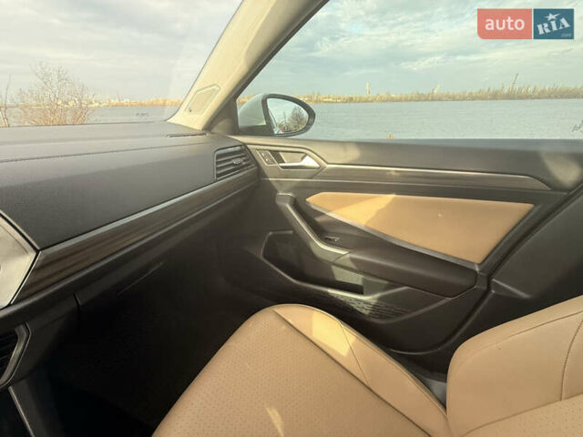 Белый Фольксваген Джетта, объемом двигателя 1.4 л и пробегом 180 тыс. км за 15999 $, фото 14 на Automoto.ua