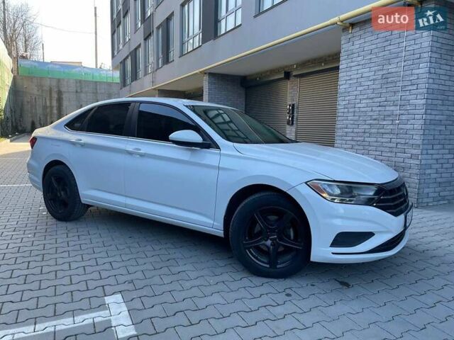 Белый Фольксваген Джетта, объемом двигателя 1.4 л и пробегом 129 тыс. км за 13999 $, фото 7 на Automoto.ua