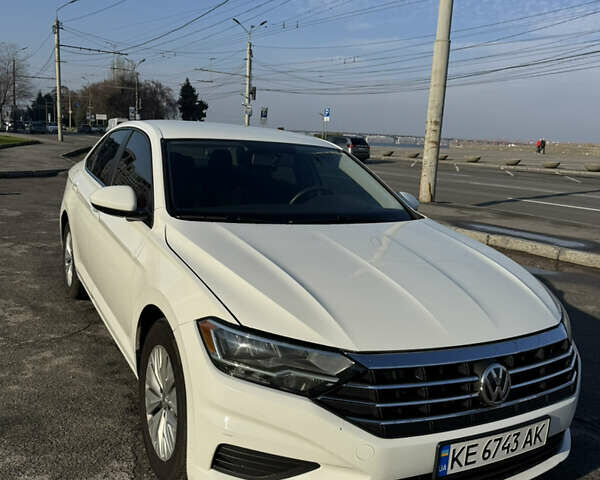 Белый Фольксваген Джетта, объемом двигателя 1.4 л и пробегом 131 тыс. км за 13914 $, фото 1 на Automoto.ua