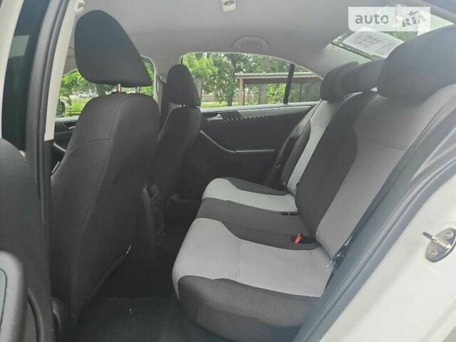 Белый Фольксваген Джетта, объемом двигателя 1.4 л и пробегом 105 тыс. км за 3000 $, фото 29 на Automoto.ua