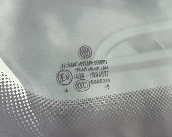 Белый Фольксваген Джетта, объемом двигателя 1.4 л и пробегом 87 тыс. км за 15999 $, фото 33 на Automoto.ua