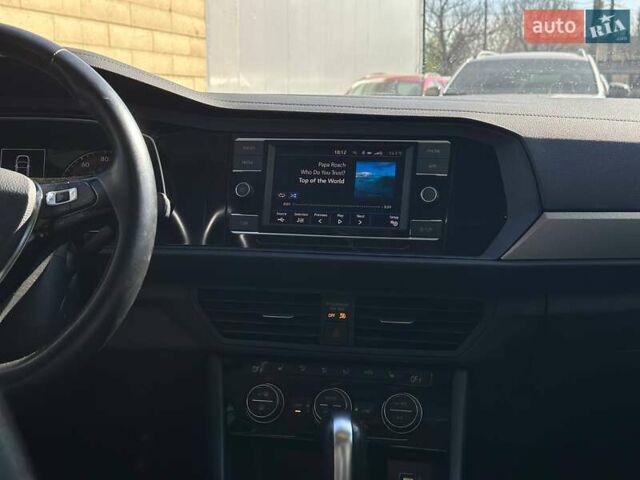 Белый Фольксваген Джетта, объемом двигателя 1.4 л и пробегом 88 тыс. км за 17400 $, фото 19 на Automoto.ua