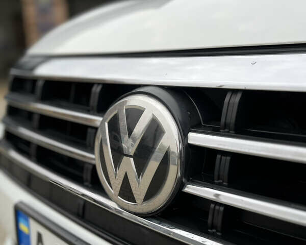 Белый Фольксваген Джетта, объемом двигателя 1.4 л и пробегом 170 тыс. км за 14500 $, фото 23 на Automoto.ua