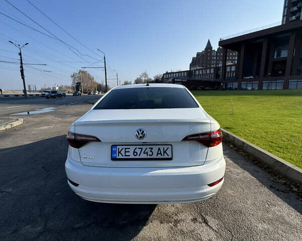 Белый Фольксваген Джетта, объемом двигателя 1.4 л и пробегом 131 тыс. км за 13914 $, фото 3 на Automoto.ua