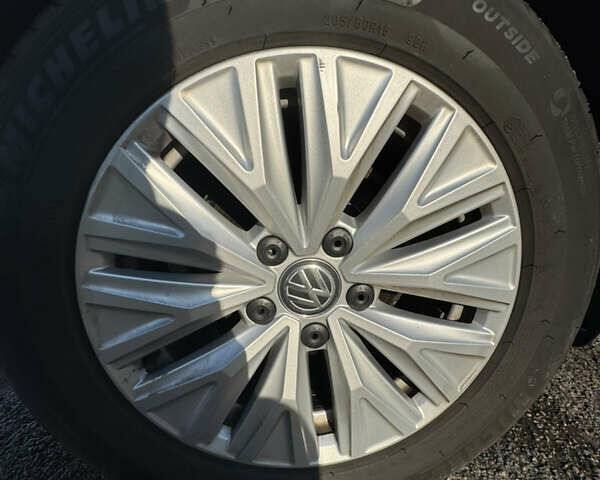 Белый Фольксваген Джетта, объемом двигателя 1.4 л и пробегом 131 тыс. км за 13914 $, фото 26 на Automoto.ua