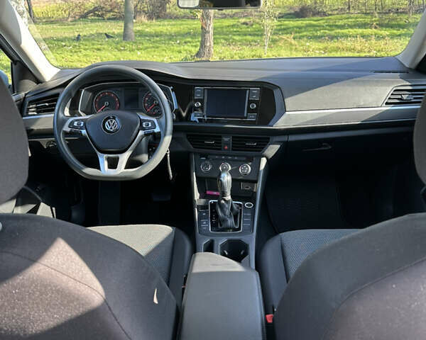 Белый Фольксваген Джетта, объемом двигателя 1.4 л и пробегом 99 тыс. км за 16000 $, фото 16 на Automoto.ua