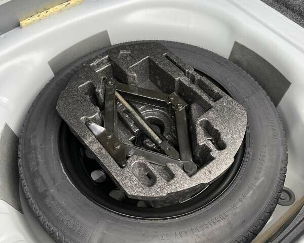 Белый Фольксваген Джетта, объемом двигателя 1.4 л и пробегом 112 тыс. км за 14300 $, фото 13 на Automoto.ua