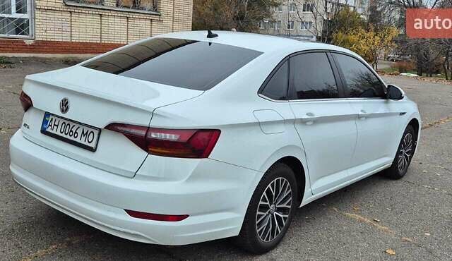 Білий Фольксваген Джетта, об'ємом двигуна 1.4 л та пробігом 113 тис. км за 16500 $, фото 2 на Automoto.ua