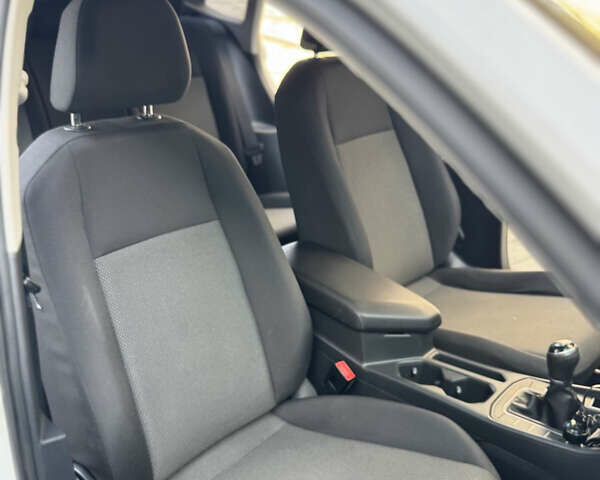 Білий Фольксваген Джетта, об'ємом двигуна 1.4 л та пробігом 112 тис. км за 12300 $, фото 13 на Automoto.ua