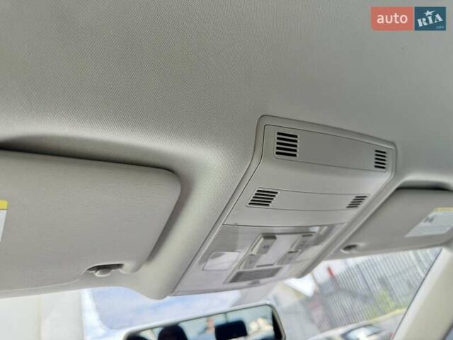 Белый Фольксваген Джетта, объемом двигателя 1.4 л и пробегом 71 тыс. км за 15000 $, фото 19 на Automoto.ua