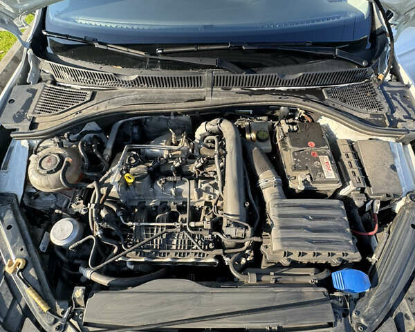 Белый Фольксваген Джетта, объемом двигателя 1.4 л и пробегом 131 тыс. км за 13914 $, фото 30 на Automoto.ua