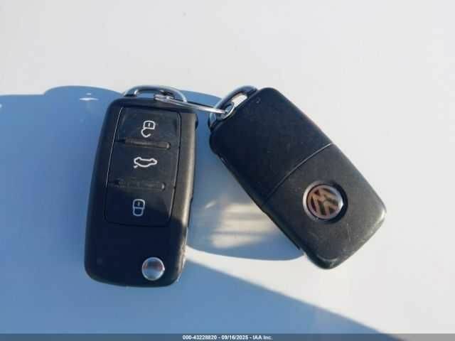 Фольксваген Джетта 2018 в Львове на Automoto.ua Белый Фольксваген Джетта, объемом двигателя 0 л и пробегом 75 тыс. км за 1500 $, фото 10 на Automoto.ua