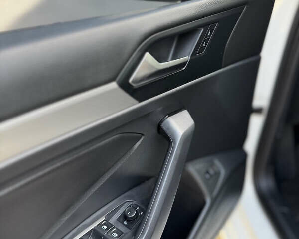 Білий Фольксваген Джетта, об'ємом двигуна 1.4 л та пробігом 112 тис. км за 12300 $, фото 21 на Automoto.ua