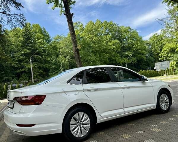 Белый Фольксваген Джетта, объемом двигателя 1.4 л и пробегом 71 тыс. км за 15000 $, фото 22 на Automoto.ua