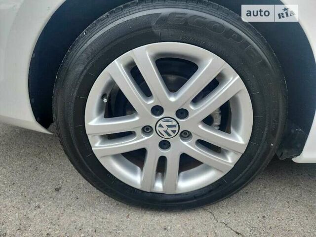 Белый Фольксваген Джетта, объемом двигателя 1.4 л и пробегом 105 тыс. км за 3000 $, фото 11 на Automoto.ua