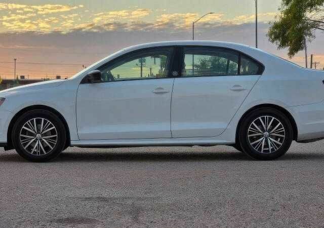 Белый Фольксваген Джетта, объемом двигателя 1.4 л и пробегом 88 тыс. км за 7900 $, фото 7 на Automoto.ua