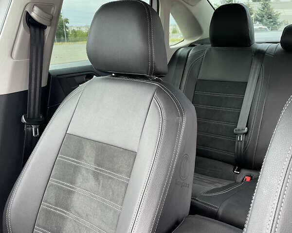 Білий Фольксваген Джетта, об'ємом двигуна 1.4 л та пробігом 115 тис. км за 14500 $, фото 16 на Automoto.ua