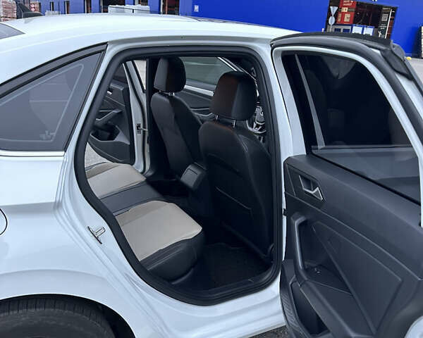 Белый Фольксваген Джетта, объемом двигателя 1.4 л и пробегом 108 тыс. км за 17500 $, фото 17 на Automoto.ua