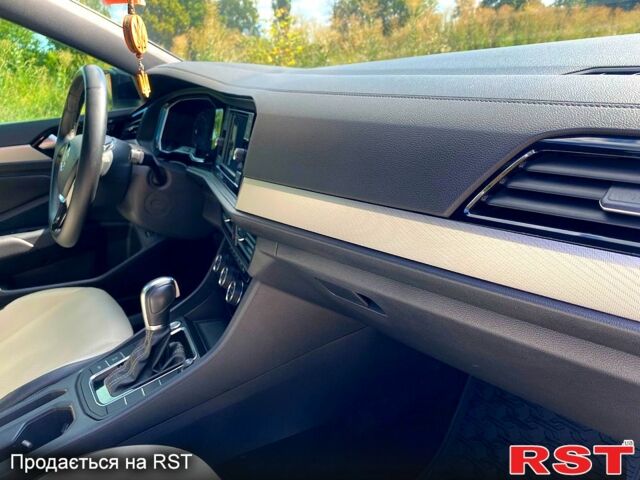 Белый Фольксваген Джетта, объемом двигателя 1.4 л и пробегом 183 тыс. км за 15700 $, фото 12 на Automoto.ua