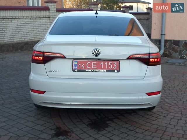 Білий Фольксваген Джетта, об'ємом двигуна 1.4 л та пробігом 167 тис. км за 12999 $, фото 12 на Automoto.ua