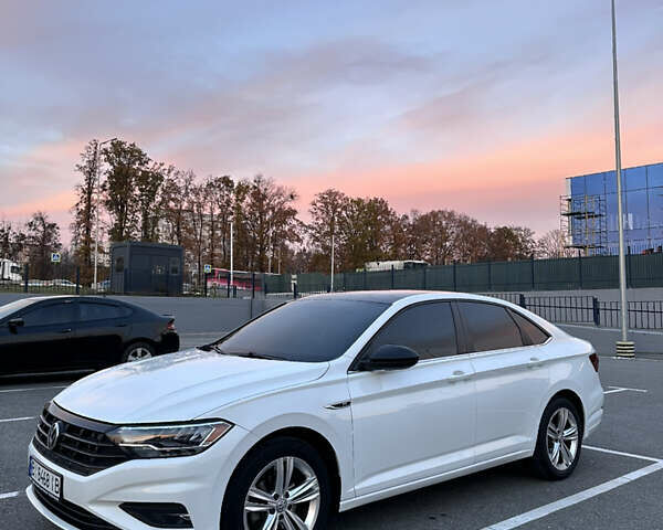 Белый Фольксваген Джетта, объемом двигателя 1.4 л и пробегом 108 тыс. км за 17500 $, фото 1 на Automoto.ua