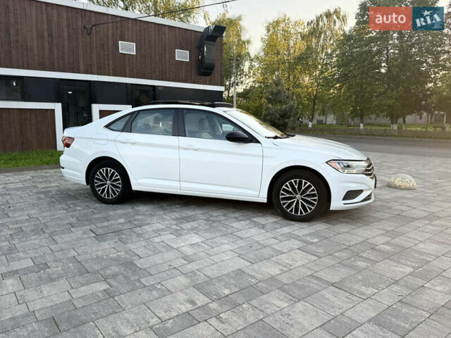 Белый Фольксваген Джетта, объемом двигателя 1.4 л и пробегом 122 тыс. км за 13900 $, фото 3 на Automoto.ua