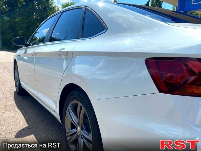 Белый Фольксваген Джетта, объемом двигателя 1.4 л и пробегом 183 тыс. км за 15700 $, фото 2 на Automoto.ua