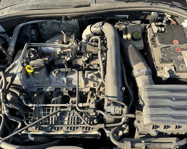 Белый Фольксваген Джетта, объемом двигателя 1.4 л и пробегом 131 тыс. км за 13914 $, фото 29 на Automoto.ua