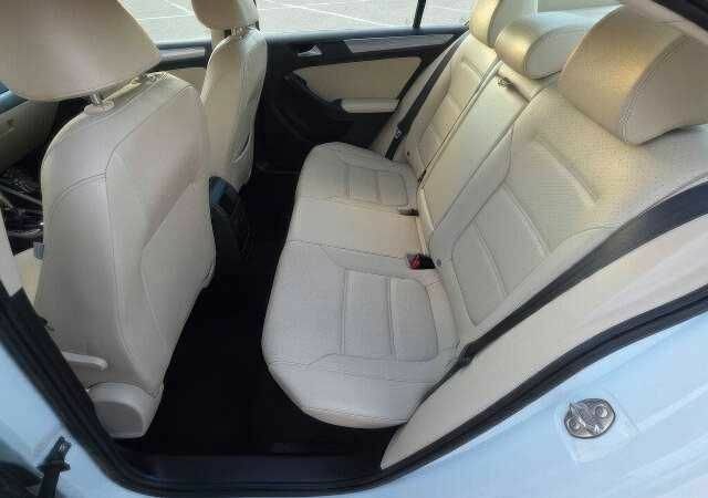 Белый Фольксваген Джетта, объемом двигателя 1.4 л и пробегом 88 тыс. км за 7900 $, фото 12 на Automoto.ua