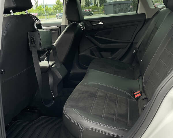 Білий Фольксваген Джетта, об'ємом двигуна 1.4 л та пробігом 115 тис. км за 14500 $, фото 17 на Automoto.ua