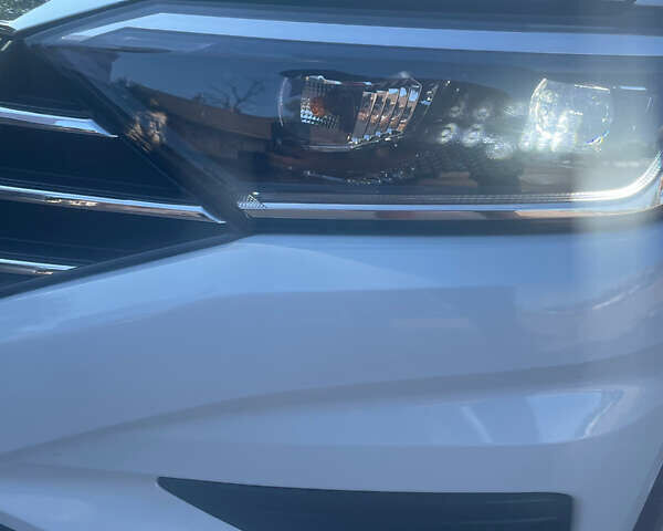 Белый Фольксваген Джетта, объемом двигателя 1.4 л и пробегом 103 тыс. км за 16000 $, фото 24 на Automoto.ua