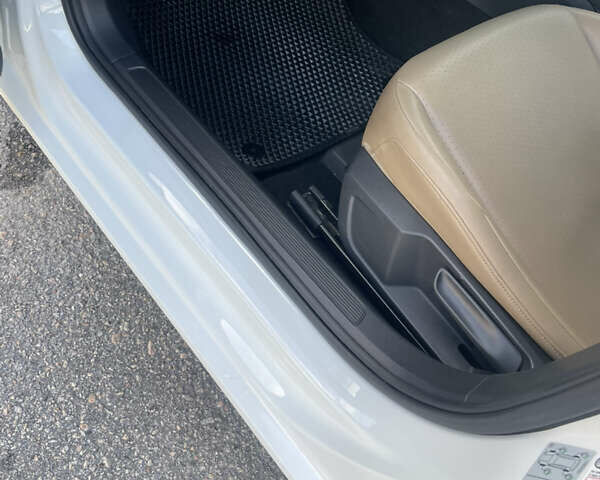 Білий Фольксваген Джетта, об'ємом двигуна 1.4 л та пробігом 151 тис. км за 14500 $, фото 16 на Automoto.ua