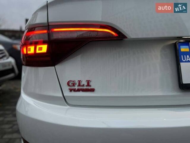 Белый Фольксваген Джетта, объемом двигателя 1.98 л и пробегом 61 тыс. км за 16500 $, фото 37 на Automoto.ua