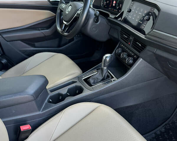 Белый Фольксваген Джетта, объемом двигателя 1.4 л и пробегом 65 тыс. км за 16800 $, фото 30 на Automoto.ua