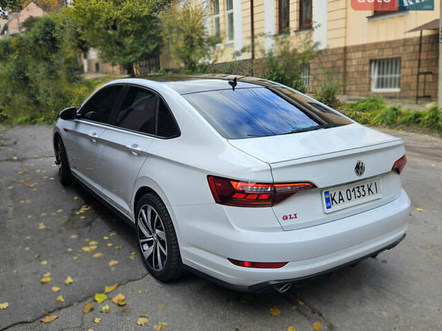 Фольксваген Джетта 2019 в Черновцах на Automoto.ua Белый Фольксваген Джетта, объемом двигателя 1.98 л и пробегом 30 тыс. км за 16400 $, фото 5 на Automoto.ua