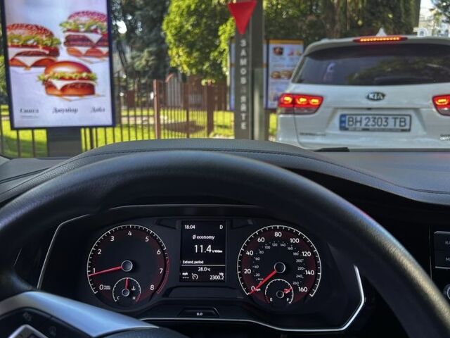 Фольксваген Джетта 2019 в Кривом Озере на Automoto.ua Белый Фольксваген Джетта, объемом двигателя 1.4 л и пробегом 195 тыс. км за 13000 $, фото 4 на Automoto.ua