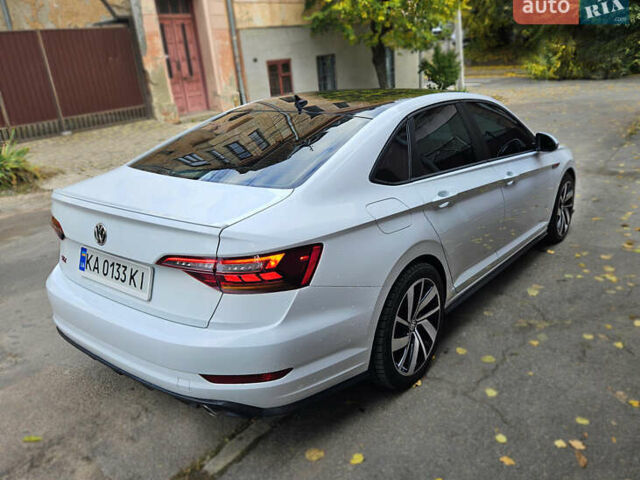 Фольксваген Джетта 2019 в Черновцах на Automoto.ua Белый Фольксваген Джетта, объемом двигателя 1.98 л и пробегом 30 тыс. км за 16400 $, фото 3 на Automoto.ua