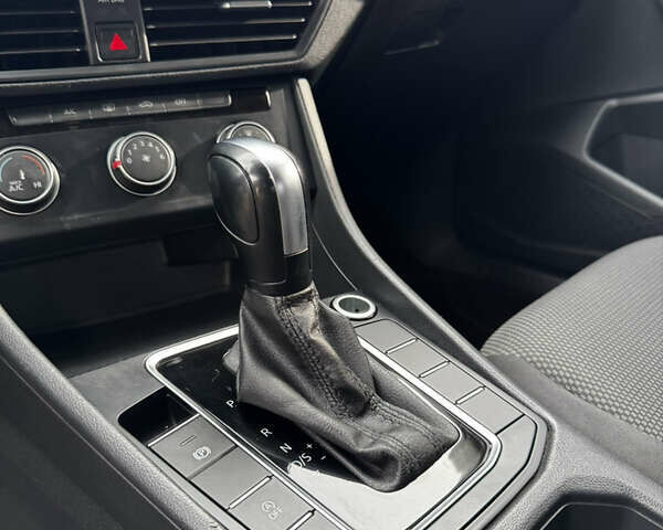 Белый Фольксваген Джетта, объемом двигателя 1.4 л и пробегом 178 тыс. км за 13200 $, фото 22 на Automoto.ua