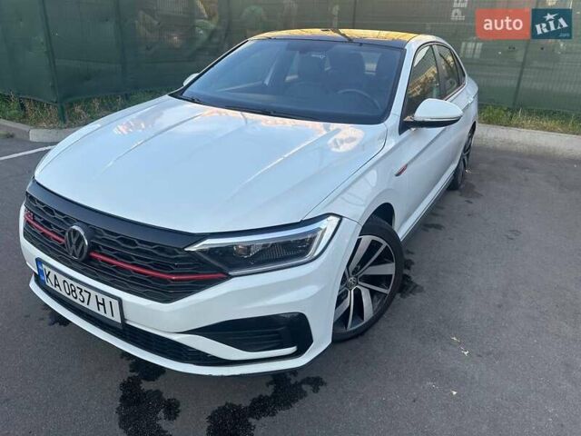 Белый Фольксваген Джетта, объемом двигателя 2 л и пробегом 30 тыс. км за 16000 $, фото 8 на Automoto.ua