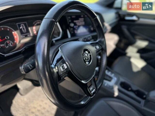 Белый Фольксваген Джетта, объемом двигателя 1.4 л и пробегом 86 тыс. км за 12500 $, фото 19 на Automoto.ua