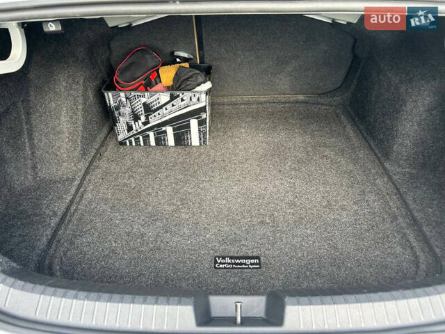 Білий Фольксваген Джетта, об'ємом двигуна 1.4 л та пробігом 100 тис. км за 14500 $, фото 12 на Automoto.ua