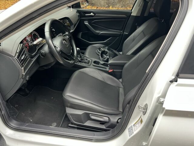 Білий Фольксваген Джетта, об'ємом двигуна 1.4 л та пробігом 180 тис. км за 13300 $, фото 13 на Automoto.ua